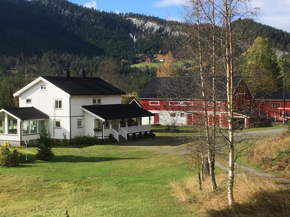 Lie Hytteutleige - Gjestegård - Thor Fine Art Amdals Verk Exterior foto
