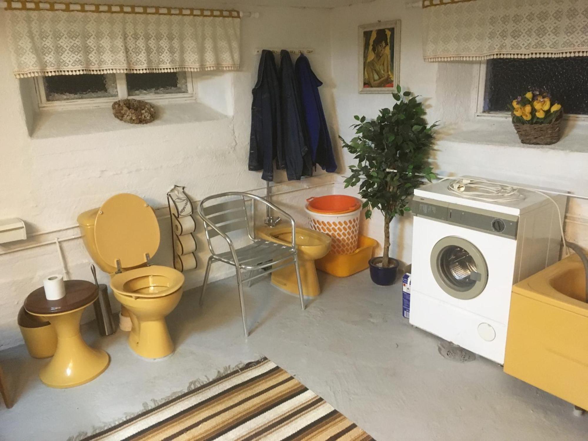Lie Hytteutleige - Gjestegård - Thor Fine Art Amdals Verk Zimmer foto